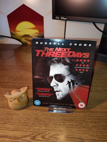 The next three days - next, (2010)